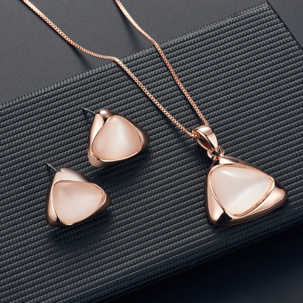 Geometric Triangle Cat-eye Necklace And Earrings Suite - Image 5