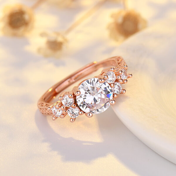 Four-claw Minority Simple Ring - Image 6