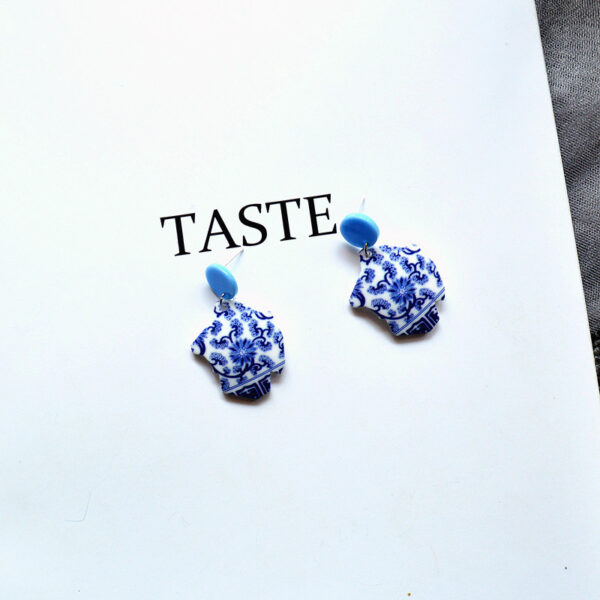 Geometric Blue And White Porcelain Series Chinese Style Acrylic Earrings - Image 9