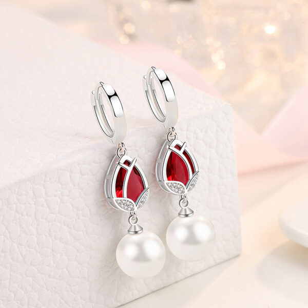Tulip Pearl Earrings Ladies New - Image 6