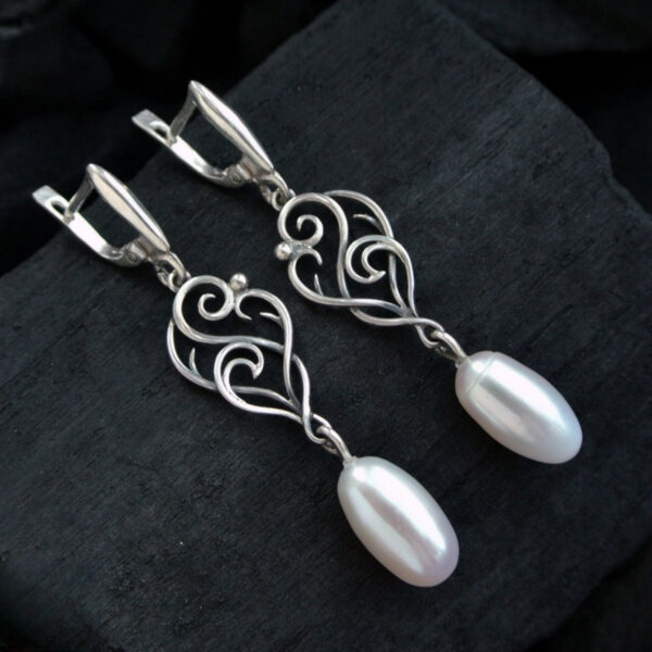 Retro Fashion Creative Women's Earrings