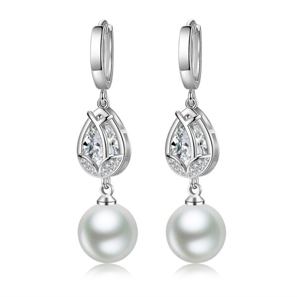 Tulip Pearl Earrings Ladies New - Image 5