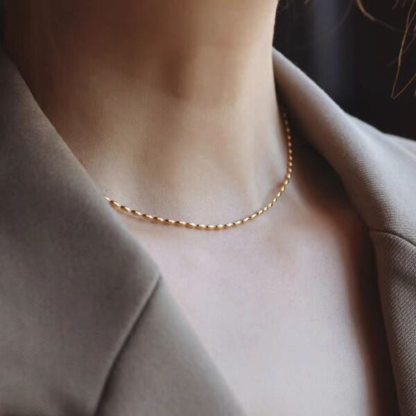 Simple Niche Rice Grain Copper Necklace - Image 8