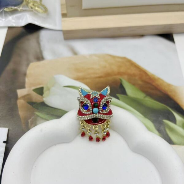 Sweater Accessories Gift Multifunctional Coat Pin Corsage - Image 4