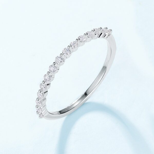 Hot Mining Simple Bright Moissanite Ring - Image 3