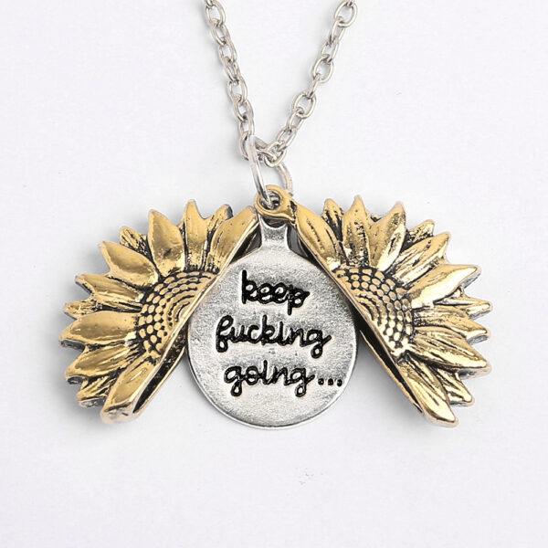European And American Ornament Alloy Flower Necklace - Image 6