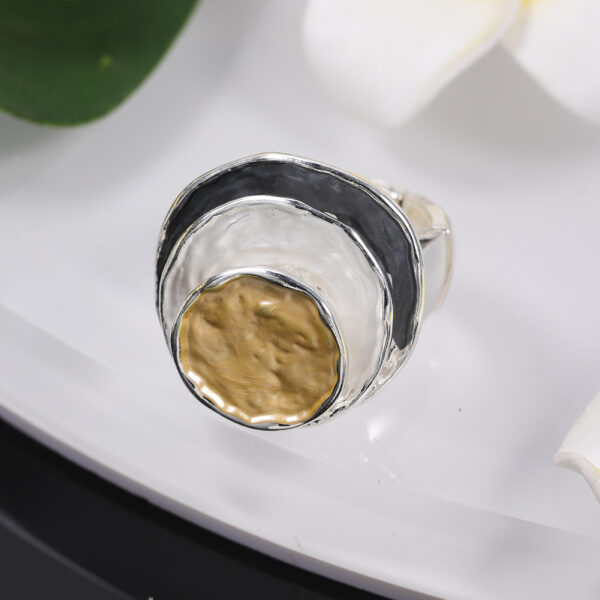 Zinc Alloy Geometric Three-layer Round Enamel Drop Oil Level Women's Elastic Ring - Image 6