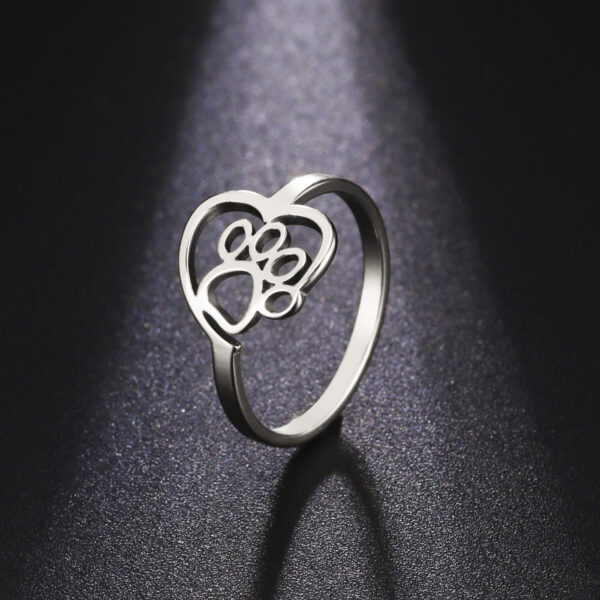 Cut Stainless Steel Hollow Cat Footprints Love Couple Ring Personality Creative Ring