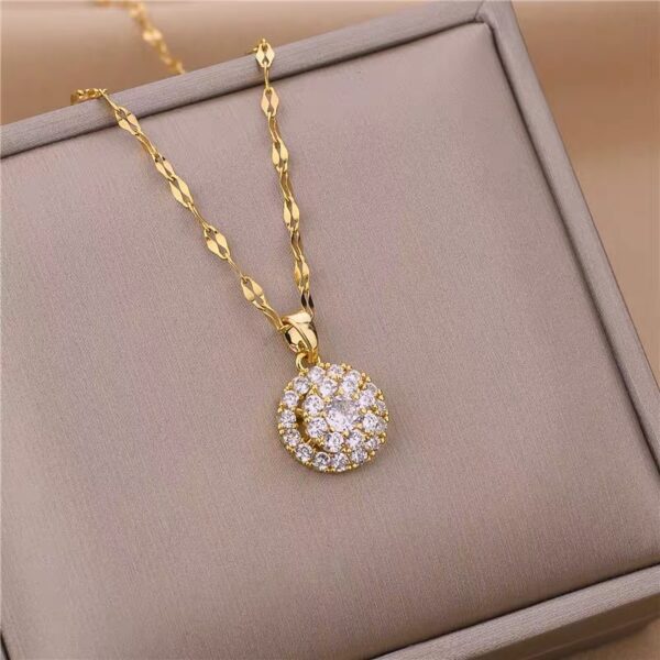 Rotatable Round Zircon Necklace For Women - Image 4