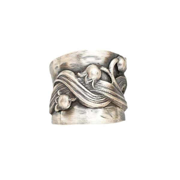 Fashion Goth Lily Flower Ring - Image 5
