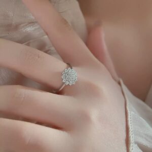 Simple Personality SUNFLOWER Zircon Ring For Women