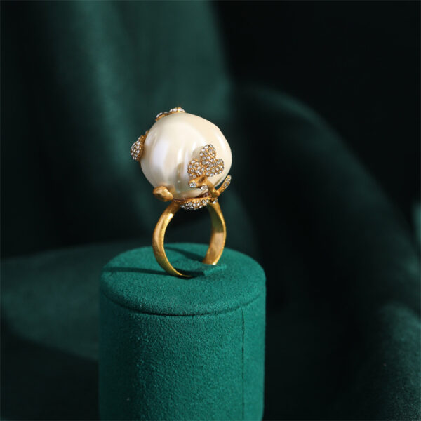Personality Trendy Brass Baroque Pearl Necklace - Image 4