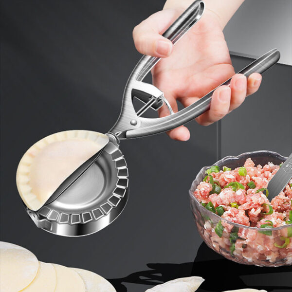 Kitchen Dumpling Mold Stainless Steel Dumpling Machine Pressing Home Baking Tool Skin Press Tool Dumpling Noodle Manual Kitchen Gadgets - Image 4