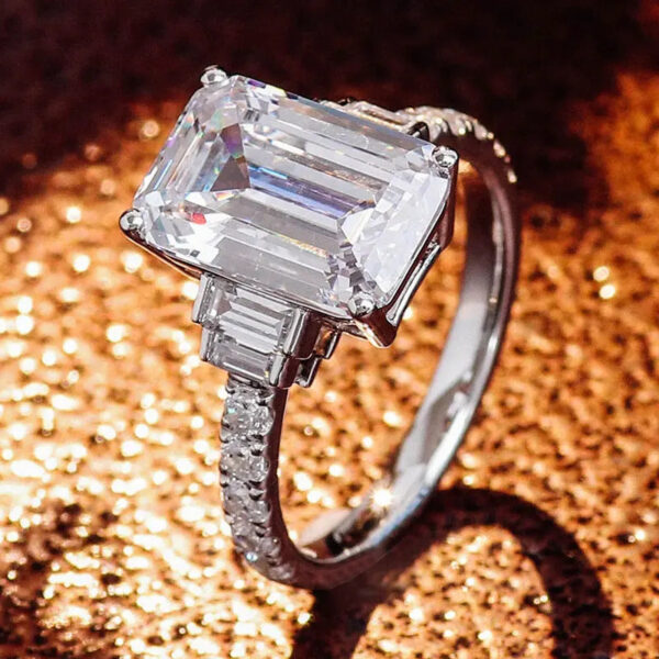 Simple Personality Square Inlaid Zircon Ring Women - Image 2