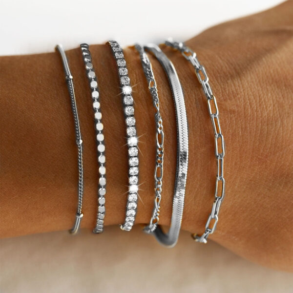 Fashion Multi-layer Metal Blade Chain Suit - Image 6