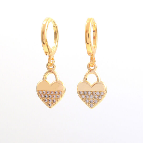 Internet Hot Beautiful Luxury Ear Clip - Image 5