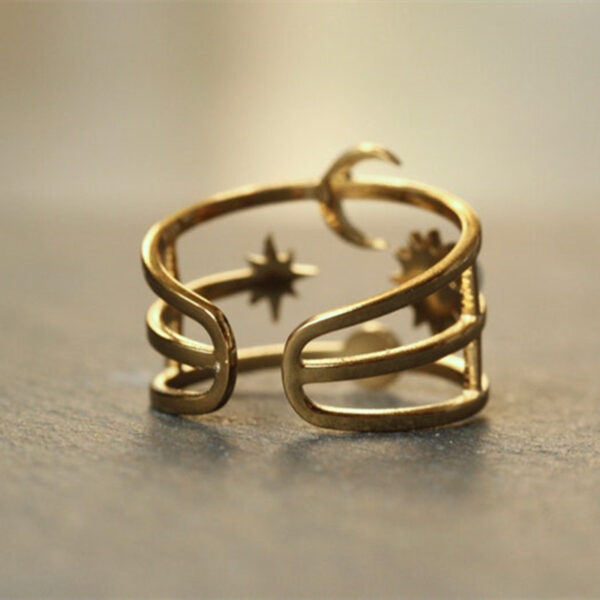 Retro Embedded Moonstone Ring Fashion Lady - Image 3