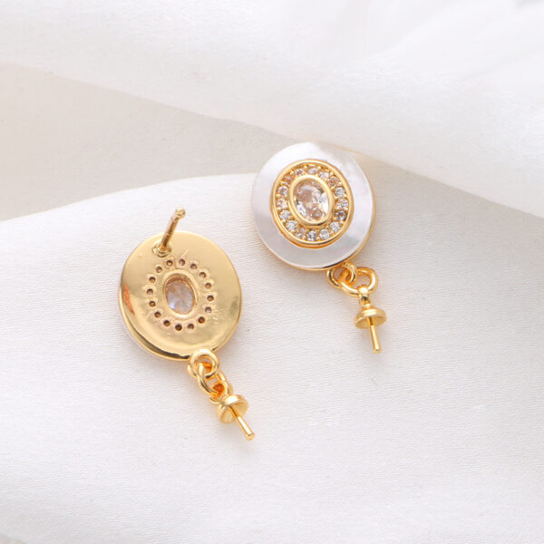 S925 Silver Pearl Stud Earrings - Image 4